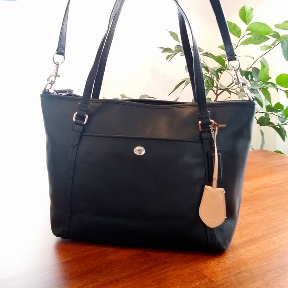 Coach Handbags - NEW Coach Tote